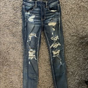 Womens size 6 American eagle jeans